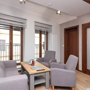 apartament-bracka-40m-od-rynku-gwnego.krakowhotelspoland.com/
